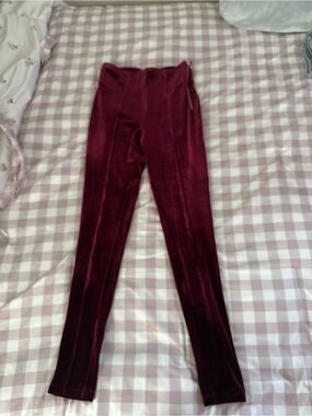 Velvet Leggings in Burgundy
